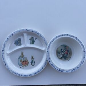 Vintage Beatrix Potter Peter Rabbit &  Friends 2 Piece Melamine Dish Set 90’s